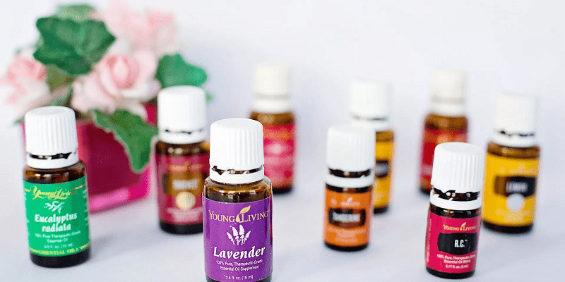 Best Essential Oil Brands for Aromatherapy & Companies to Avoid