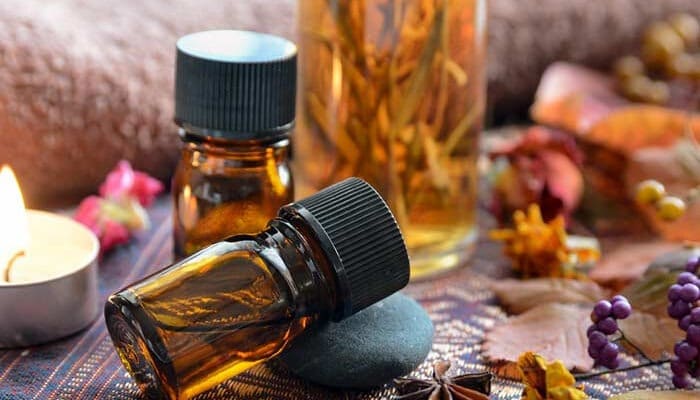 Best Smelling Essential Oils for Diffuser: Reviews & Buying Guide