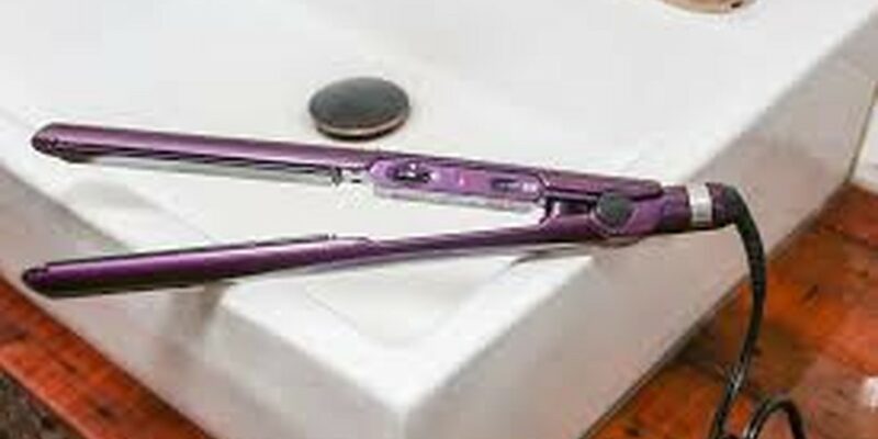 Best Travel Flat Irons & Straighteners: Reviews & Buying Guide